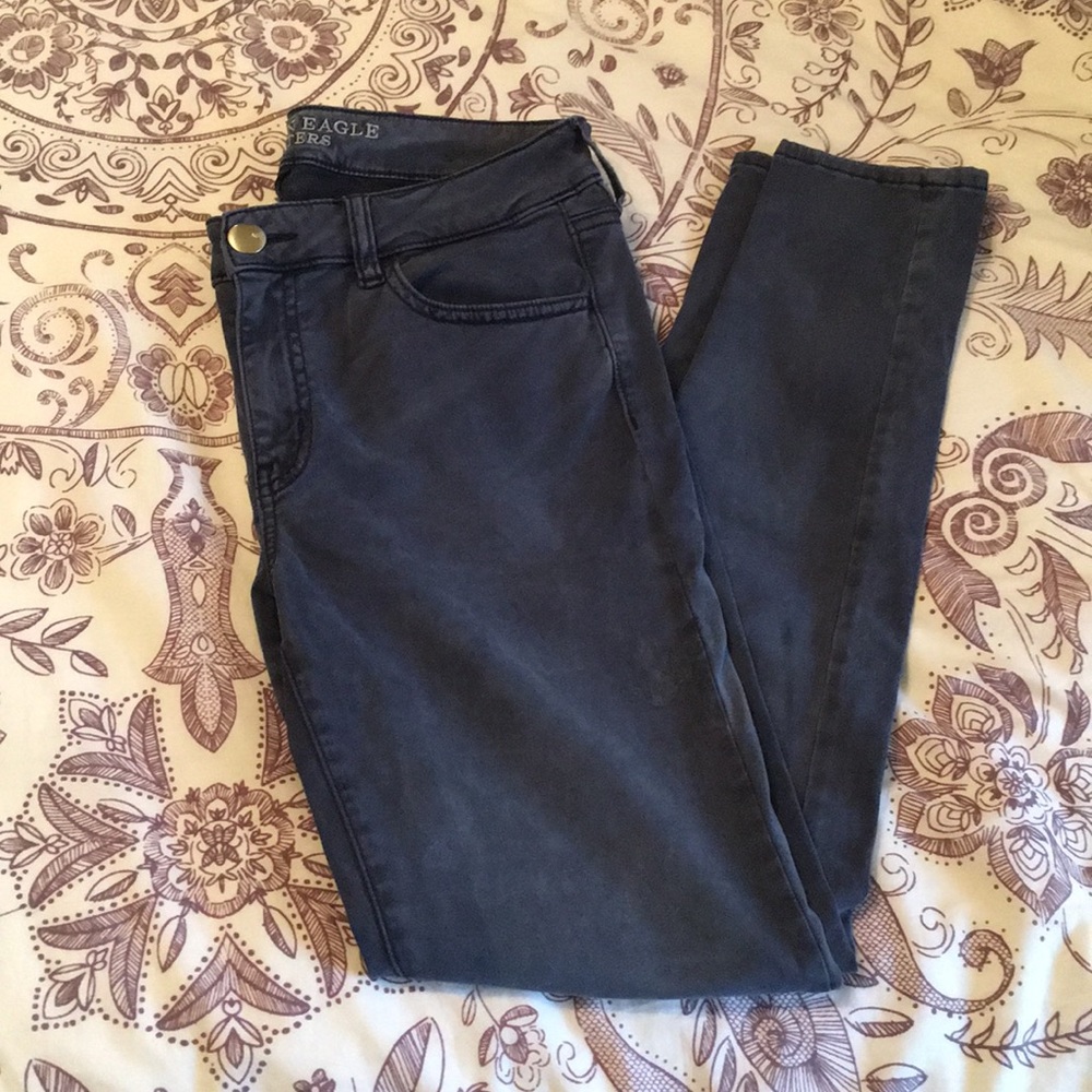 American Eagle Satin Jegging Pant